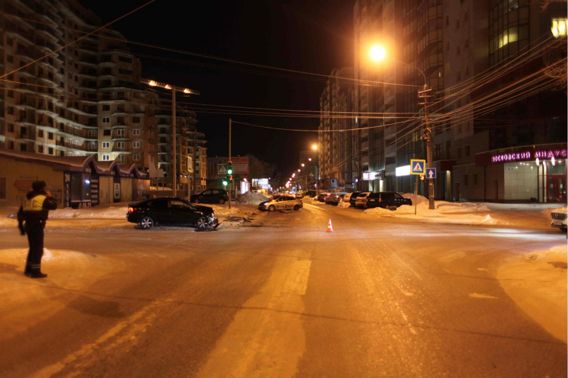 В автомобильной аварии в Архангельске пострадали дети